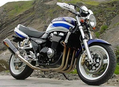 akra-gsexrock1_450.jpg